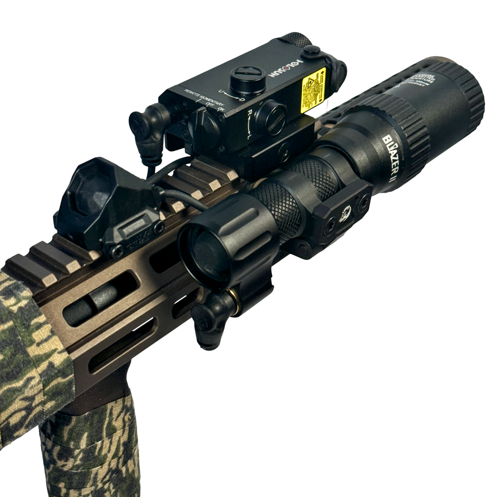 BLAZER II - IR VCSEL 3R , 18350 Rifle Mounted (IP68)